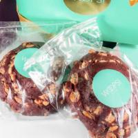 Red Velvet · Red Velvet with white chocolate chips