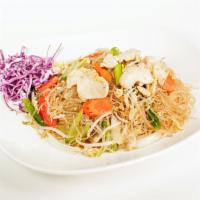 Pad Woon Sen · Pan-fried silver noodles with onion, tomato, a mix of vegetables, bean sprouts, and egg in l...