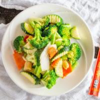 Mixed Vegetables · Broccoli, mushroom, zucchini, water chestnut, celery, carrot.