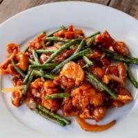 General Ten'S Chicken · Spicy garlic sauce, long beans, onions. Choice of white or brown rice