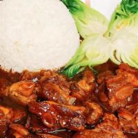 红燒排骨飯 Braised Spicy Pork Spareribs Over Rice  · 