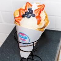 Fruit Deluxe Bubble Waffle · Vanilla ice cream, strawberry, banana, blueberry.