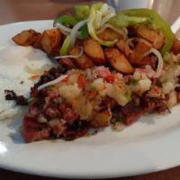 Corned Beef Hash & Egg · 