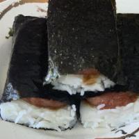 Spam Musubi · SPAM and Rice rolled in Seaweed wrap.(3pc)