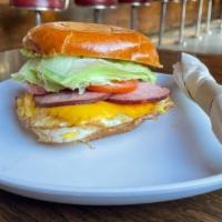 25° Breakfast Sandwich · two eggs, Canadian bacon, farmhouse cheddar, lettuce, tomato + herb aioli