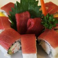 Maru Roll · In: Avo Cucumber Crabmeat
Out: Tuna or Salmon or Yellowtail