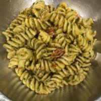 Pesto Pasta Salad · house fish sauce and cashew pesto, fusilli pasta, sundried tomato