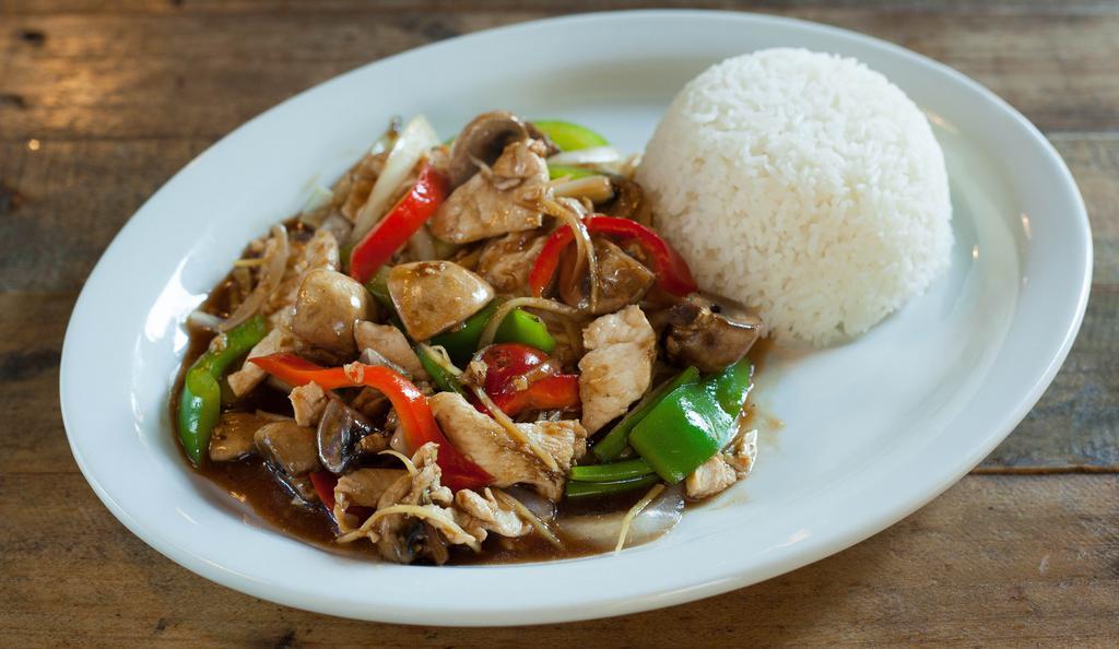 Pad Khing · Vegan/vegetarian possible. Stir-fried bell pepper, mushroom, onion, and fresh ginger.