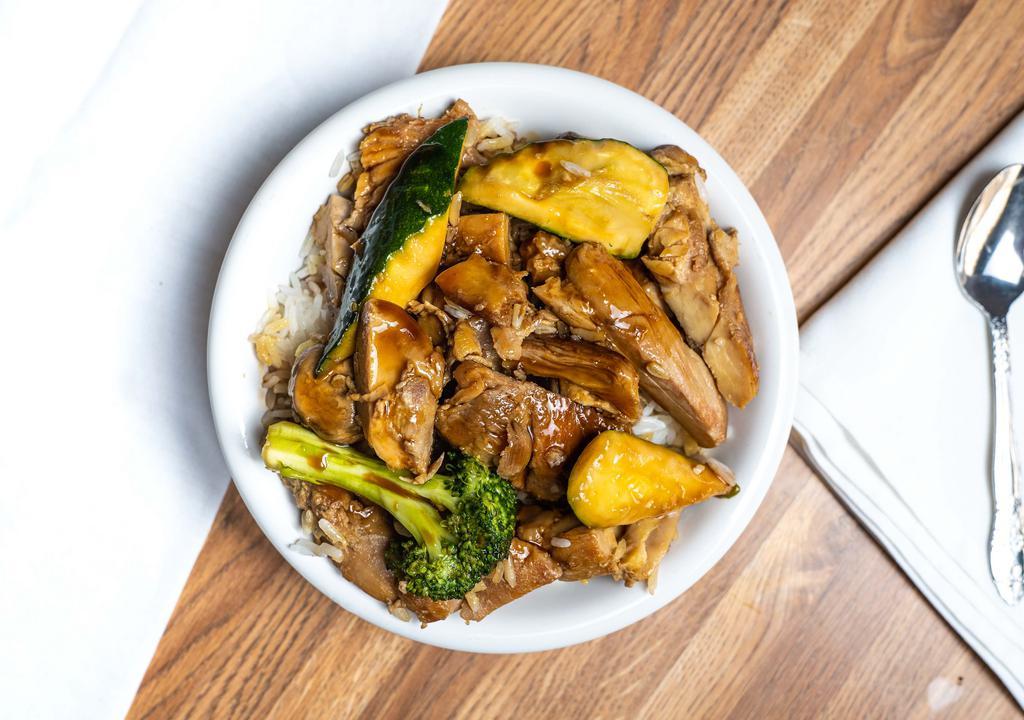 Teriyaki Chicken With Vegetables Bowl · Served with your choice of steamed rice, fried rice, or chow mein.