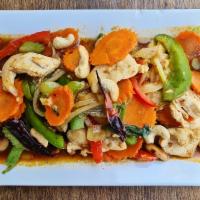 Cashew Nut And Roasted Chili · Chicken with roasted chili, cashew nut, white onion, green onion, bell pepper, carrot, celer...