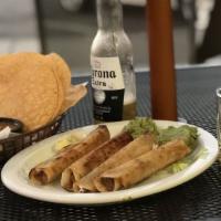 4 Taquitos · Crispy Rolled Corn Tortillas served with Sour Cream & Guacamole. Shredded Beef/Chicken.