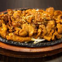 Spicy Pork Bulgogi /돼지불고기/铁板猪肉 · Grilled pork marinated in a spicy seasoning (with Rice)