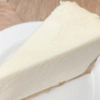 New York Cheesecake Sliced · Homemade New York style cheesecake