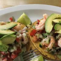 Tostada De Camaron · Shrimp tostada.