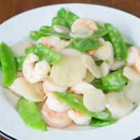 Shrimp With Snow Peas · Snow peas, water chestnuts.