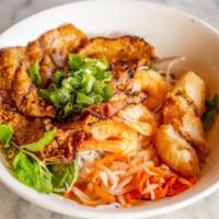 Bun Tom, Bo Nuong - Shrimp & Grilled Lemongrass Steak · Vermicelli rice noodle, lettuce, mint, bean sprouts, cucumber, mint, dills, peanuts, served ...