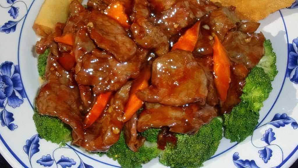 Orange Peel Beef · Spicy. Res en salsa de naranjal.