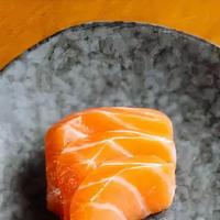 Salmon Sashimi 4 Pcs · 