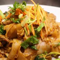 Pad Siew (Chow Fun) · Wide rice noodles, eggs, broccoli and carrots in sweet soy sauce.