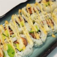 #107. Alaskan Roll · Salmon and avocado with special sauce.