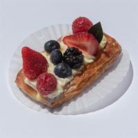 Very Berry Pastry · Strawberry, blueberry, raspberry, blackberry, lemon cream. Contains: coconut, milk, wheat