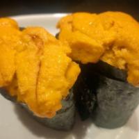 Uni (Sea Urchin) Sushi · 