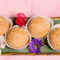 Sesame Seed Puff · fry sweet flour ball covered with sesame seed & stuff with lotus seed paste filling