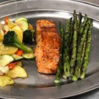 Fresh Atlantic Salmon Petite W/ Fresh Vegetables · Marinated, center-cut filet, seasoned and pan-seared in garlic butter, and dusted with lemon...
