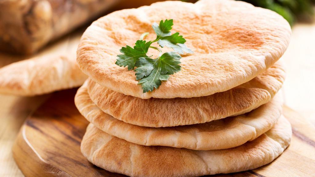 Pita Bread Warm. · Warm traditional pita bread.