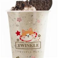 Oreo Smoothie · Grade A Whole Milk Based Oreo Drink with a Scoop of Vanilla Ice Cream Blended in (milk alter...