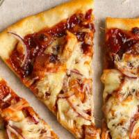 Club Pizza · Chicken, bacon, onion, mozzarella cheese with bbq sauce and basil