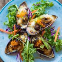 Baked Mussels Dynamite · 4 pieces of New Zealand green mussels baked with our creamy dynamite sauce, topped with scal...