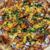 The Que (Bbq Chicken) · Sweet baby ray's BBQ sauce, Mozzarella, roasted chicken smothered in BBQ sauce, red and gree...