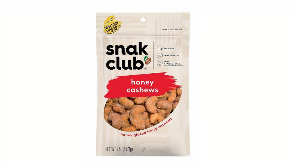 Snak Club Honey Cashews 2.5Oz · Honey Cashews: These crunchy honey glazed cashews are lightly sweetened for maximum flavor; Low in sodium and cholesterol with 4g of protein per serving
Freshness Sealed: Crafted in California and packed with protein and fiber in every serving, these cashews come in a resealable Family Size bag to maintain freshness and prevent spillage for easy snacking on the go
Healthy and Flavorful: From raw, roasted and seasoned nut mixes to trail mixes packed with protein, antioxidants, chocolate and dried fruit to sweet and spicy party mixes, we've got the perfect treat for you
Snacking for Every Occasion: With package sizes that range from 2 ounce Grab ‘n Run bags to 24 ounce Party Size bags, our products are perfect for a party, a hiking trip or just a quick treat or snack
Snak Club Selections: We offer over 100 options of traditional nuts, unique seasoned nuts, traditional trail mixes, innovative snack mixes, dried fruit and candy to fulfill all of your snacking needs