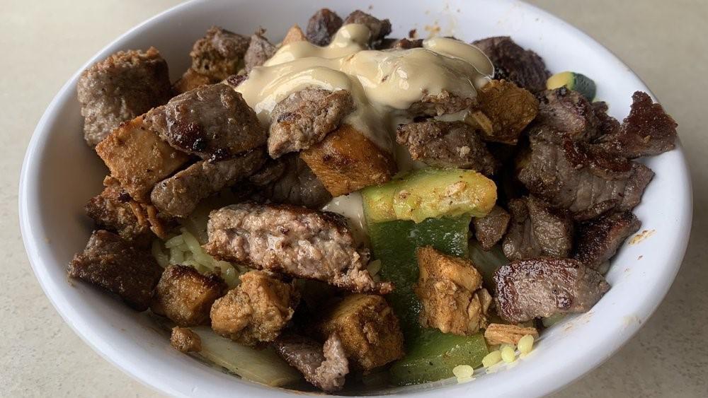 Combo Bowl · Chicken, beef and lula.