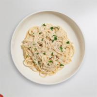 All About Alfredo Pasta · (Vegetarian) Fresh spaghetti pasta cooked in a alfredo sauce and topped with black pepper, p...