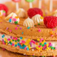 Macaron Birthday Cake · 