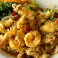 Seafood Meadly · Crispy fried shrimp, scallop, squid, mussel and bell peppers. Topped with crispy Thai basil