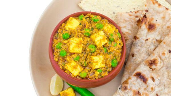 Matter Paneer · A punjabi dish consisting of pees and paneer in a tomatoes  based sauce spiced whit garam masala