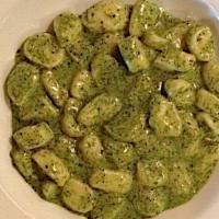 Gnocchi Al Pesto · Potato dumplings, basil pesto