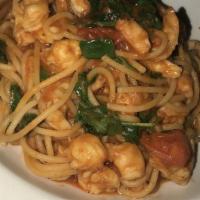 Spaghetti Scampi E Rucola · shrimp, arugula, light tomato sauce
