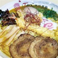 Y29 Shrimp Curry Ramen 炸虾咖喱拉面 · Pork Broth Base with Curry, Topping with BBQ Pork, Fish Cake, Bamboo Shoot, Corn, Egg, Agari...