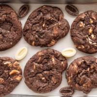 Big Triple Chocolate Cookie · 4.5 oz a fabulously rich special blend of Dutch cocoa, white chocolate and thick semisweet c...