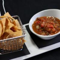 Fire Roasted Chips And Salsa · 