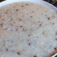 Abalone Rice Porridge / 전복죽 · Served with 2 side dishes.
RICE, ABALONE , MUSHROOM, ONION