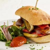 Vegetariano Sandwich · Grilled vegetables, roasted mushroom, goat cheese, pistou, aioli