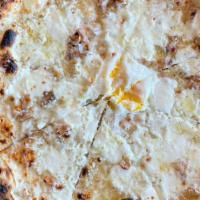Thin - Carbonara · Garlic Oil, Mascarpone Cheese, Mozzarella, Pancetta, Sunny Egg, Cracked Black Pepper, Pecori...