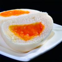 Creamy Egg Custard Bun (4 Pc) · 