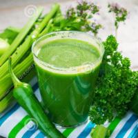 Organic Green Juice · Fresh Juiced Organic Green Apples, Organic Cucumber, Organic Celery, Organic Lemon, organic ...