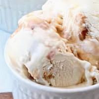 Caramel Delight Ice Cream Sundae · 